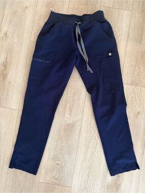 FIGS Slim Cargo Scrub Pants Navy Blue XS Technical Collection